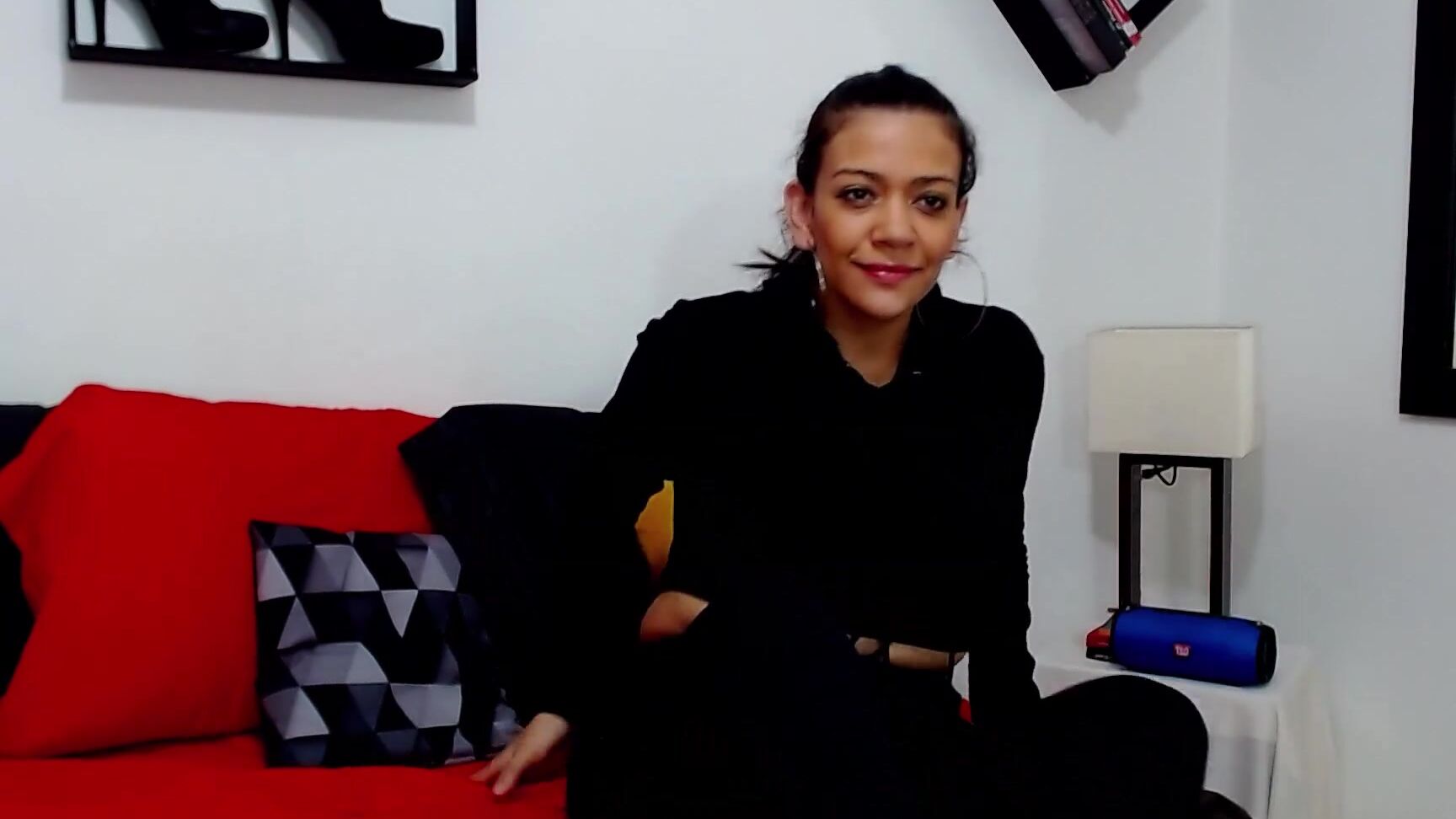 Aghata Manson You Love The Feet