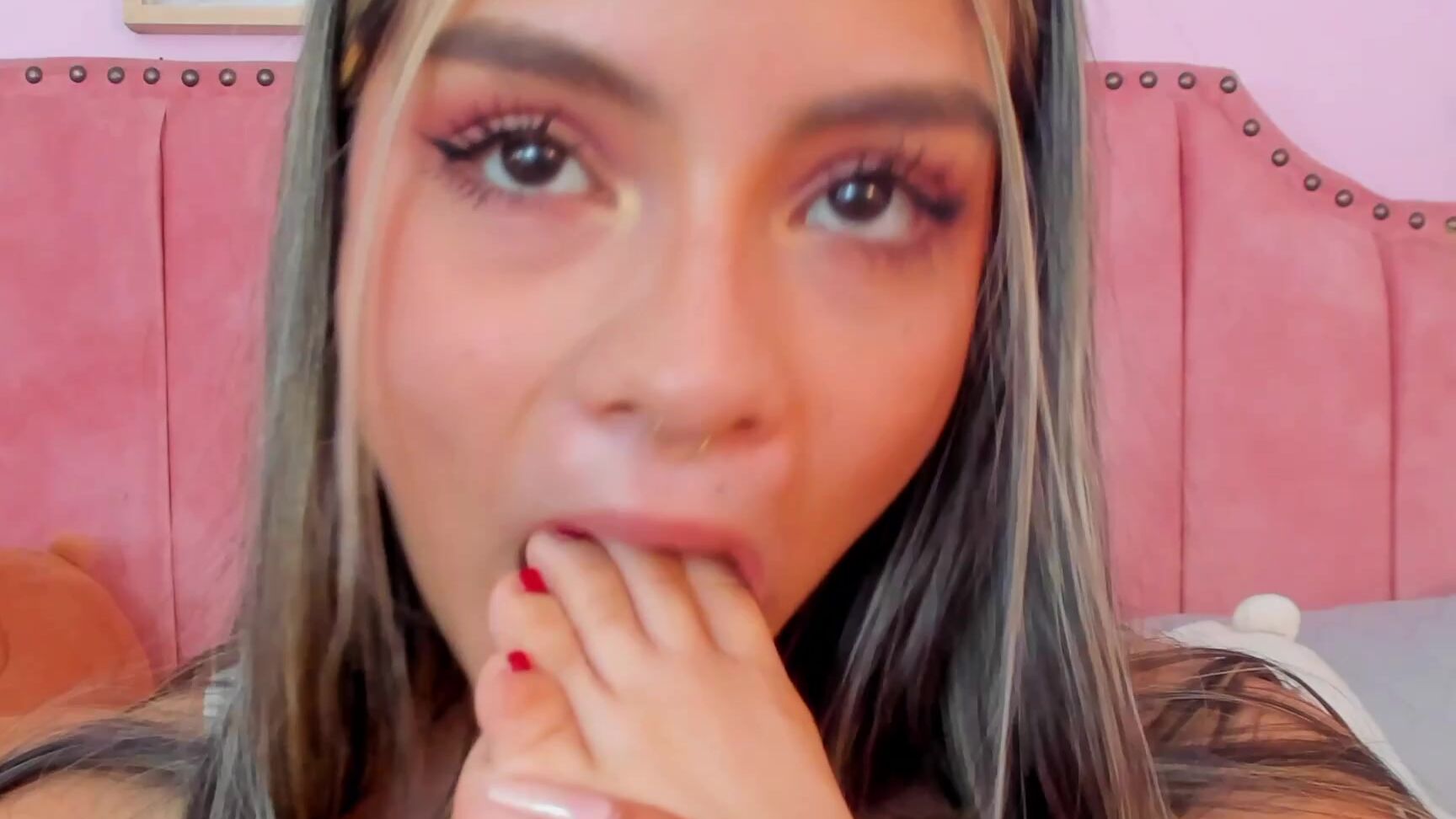 dove kameron 2024-01-09 Feet Fetish