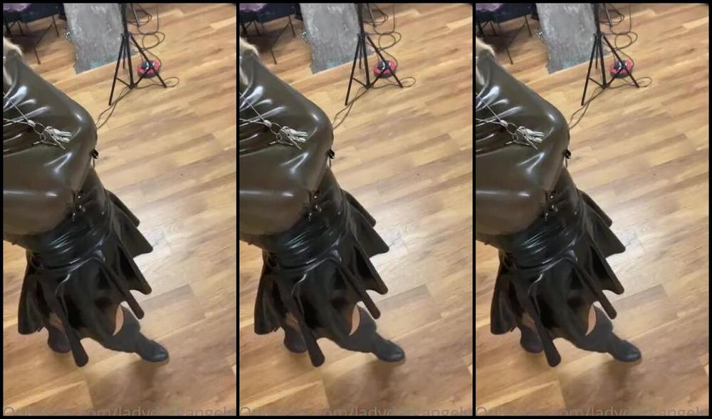 Ladydarkangeluk Onlyfans Who Loves My Outfit