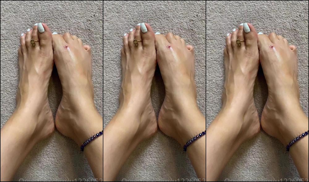 Amberskyetoesies All Different Angles Up Close Behind Omgggggggg