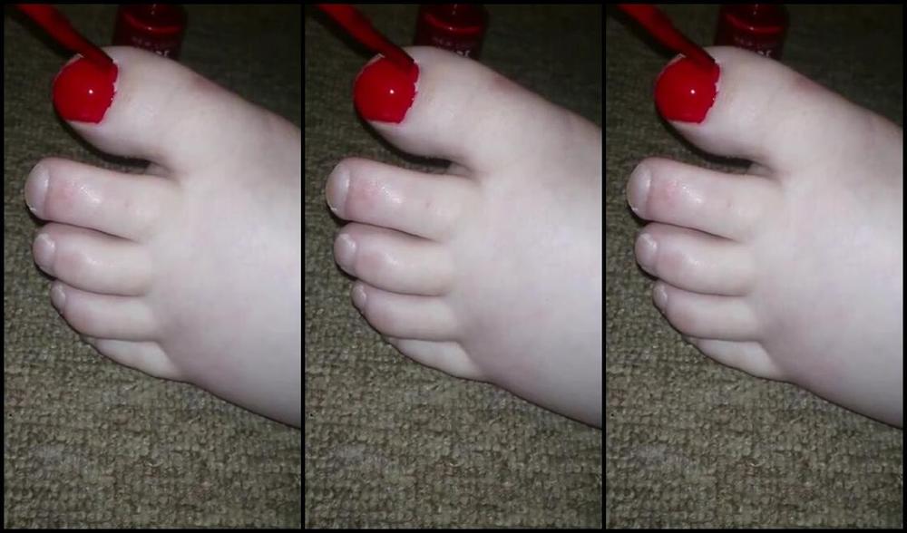 Boundgirlxo Painting My Chubby Little Toenails Mess
