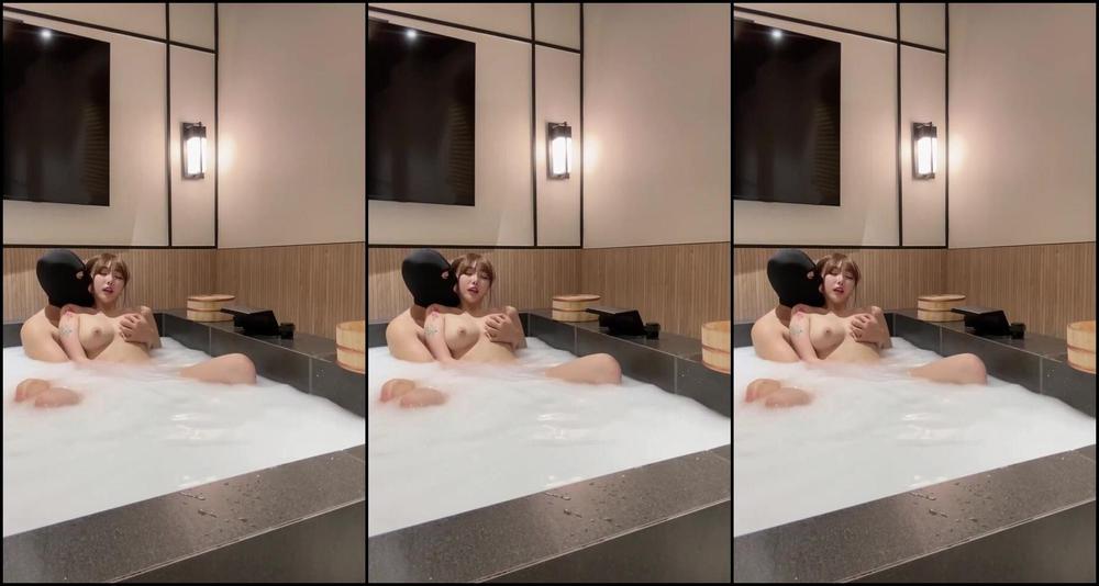 Asian Domestic Zone Self Filmed Self 14028