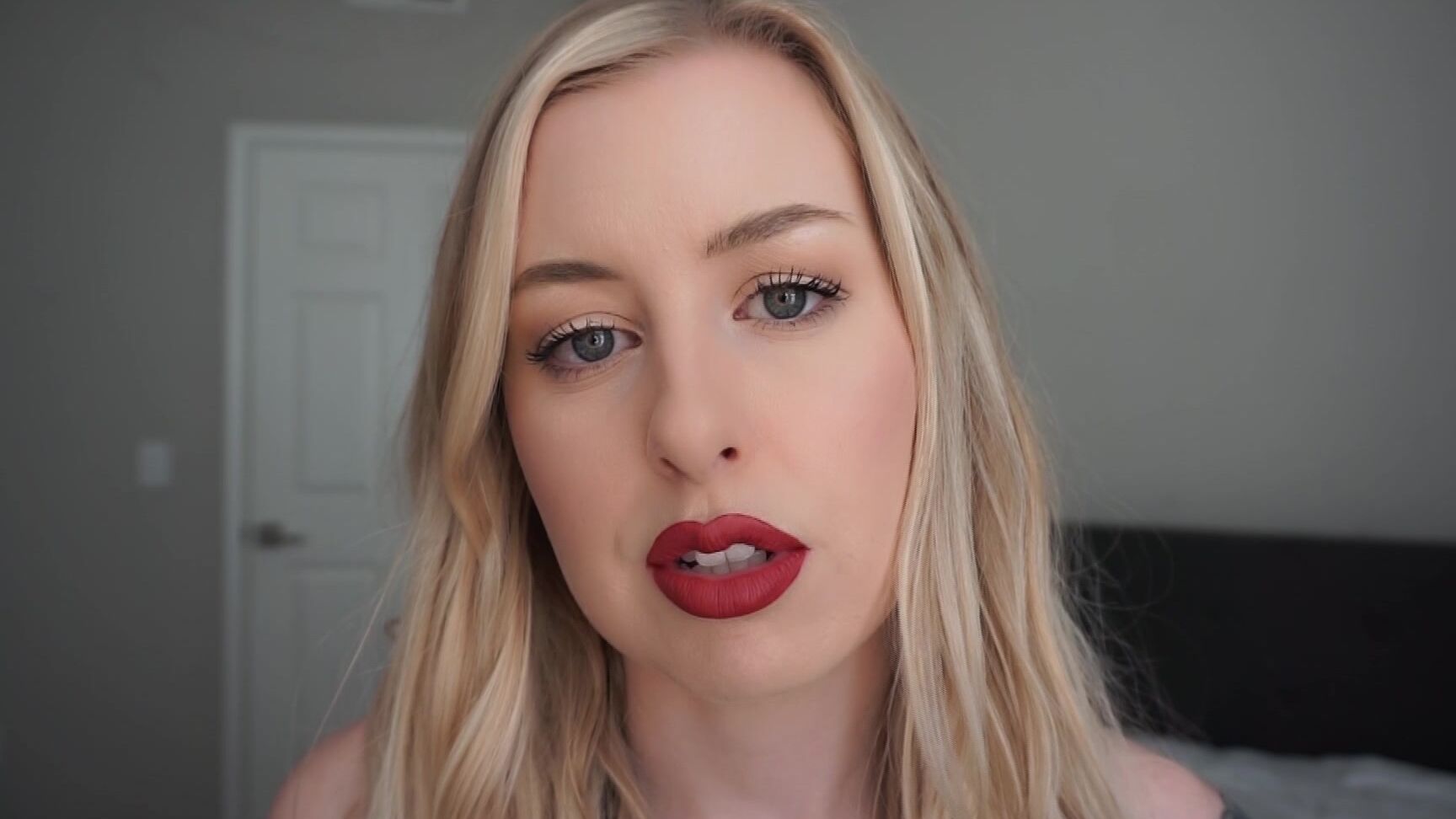 Mystie Mae Obey Your Perfect Girlfriend Id