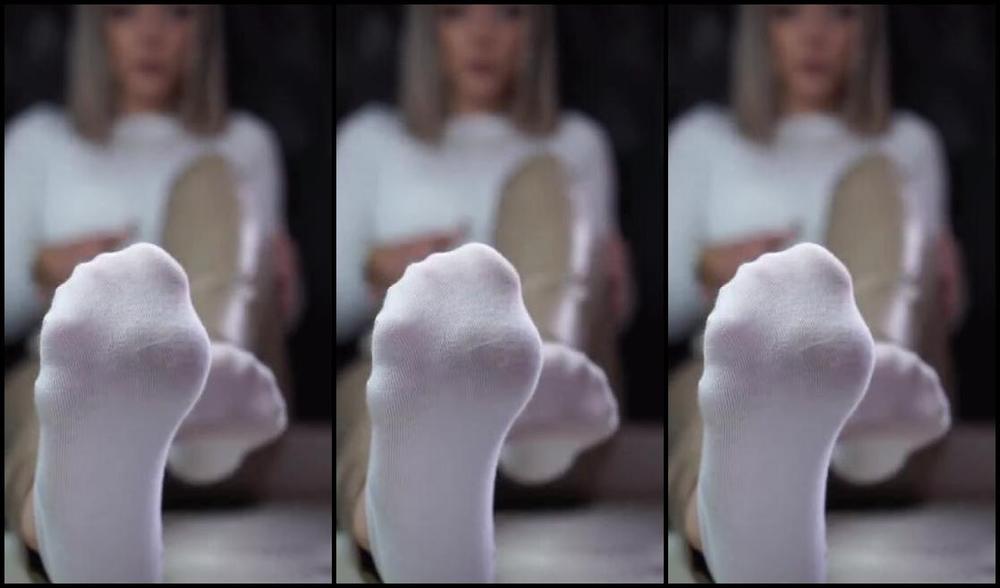 Herrin Lena Nicknamed Herrinlena666 Onlyfans Next Level In Meiner Welt Sind Meine Fe Deine Obsession Deine Leidenschaft Deine Schwche