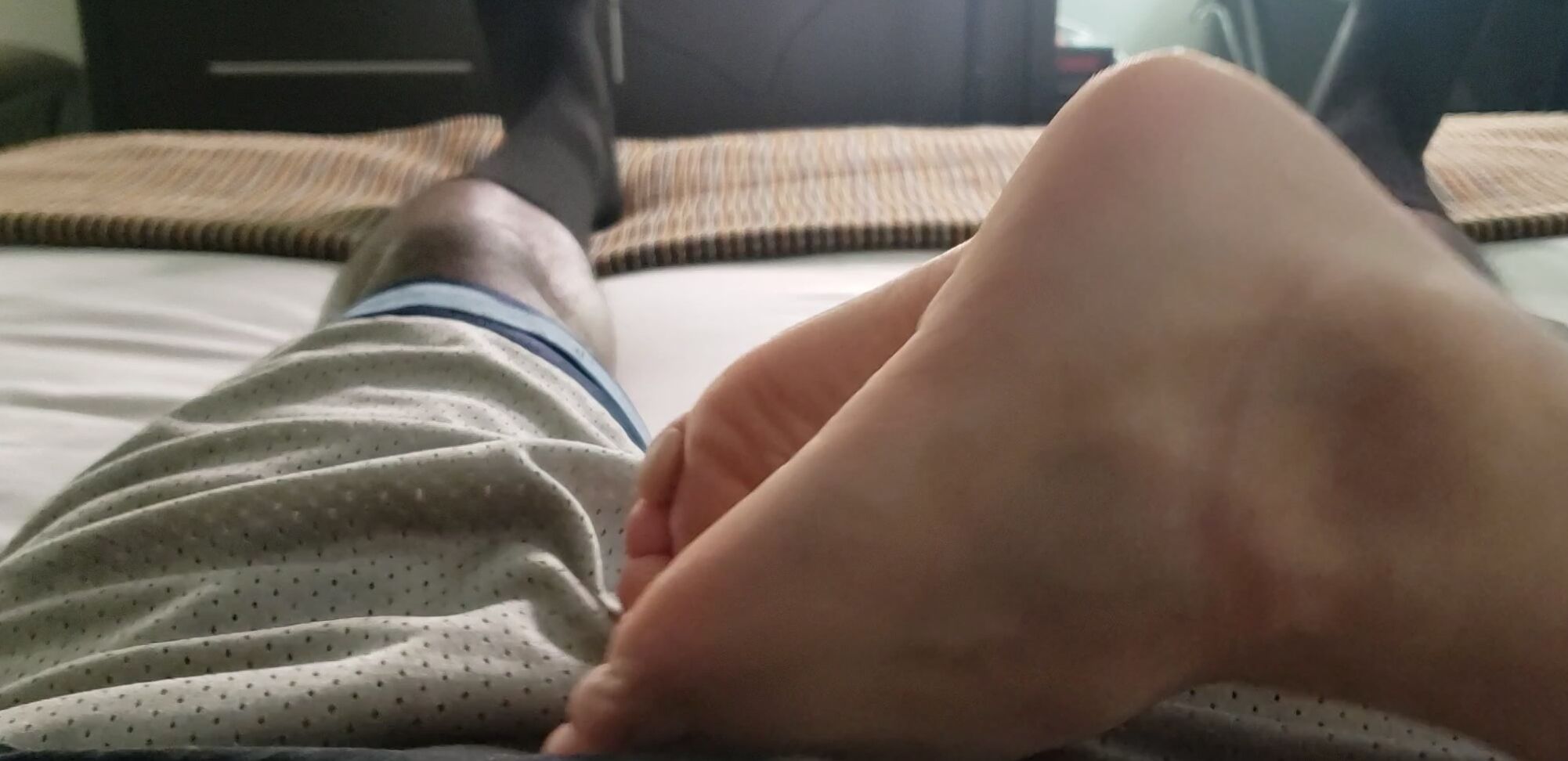 Ladylazarus Footjob Tease