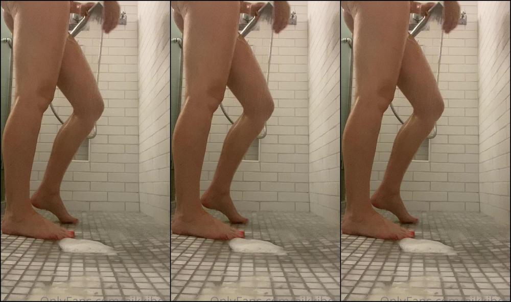 nikkibenz-06-07-2020-502809932-6-minutes-with-me-in-the-shower-let-s-lather-it-up-i-m-experimenting-with-posting-v