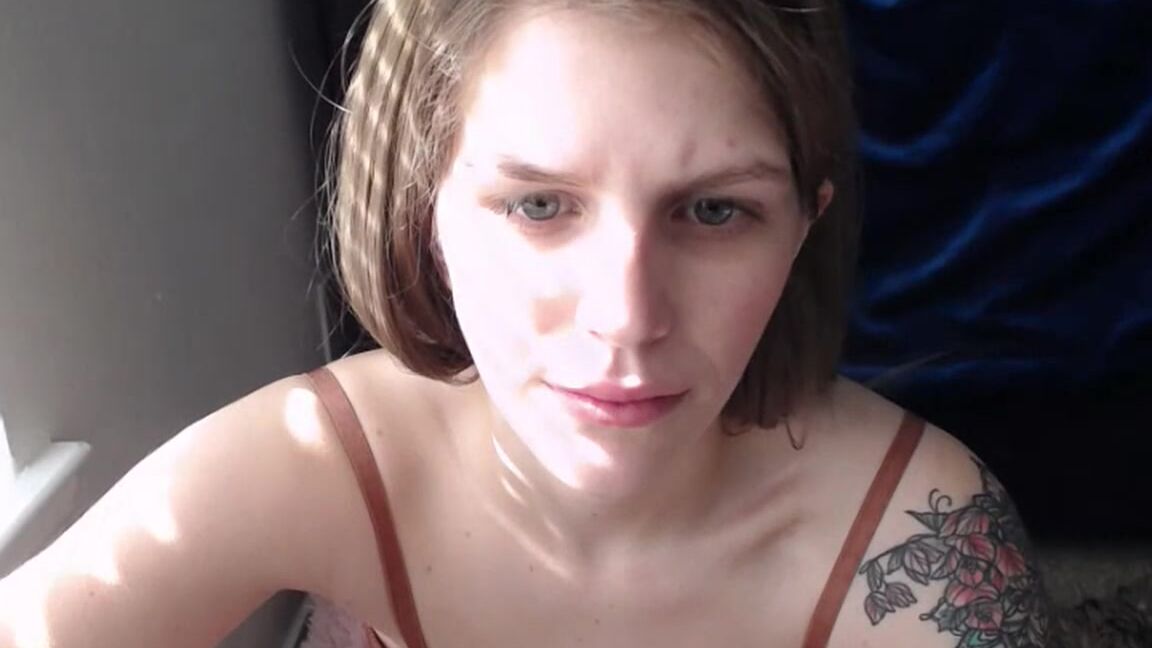 Meganholly Playing On Cam