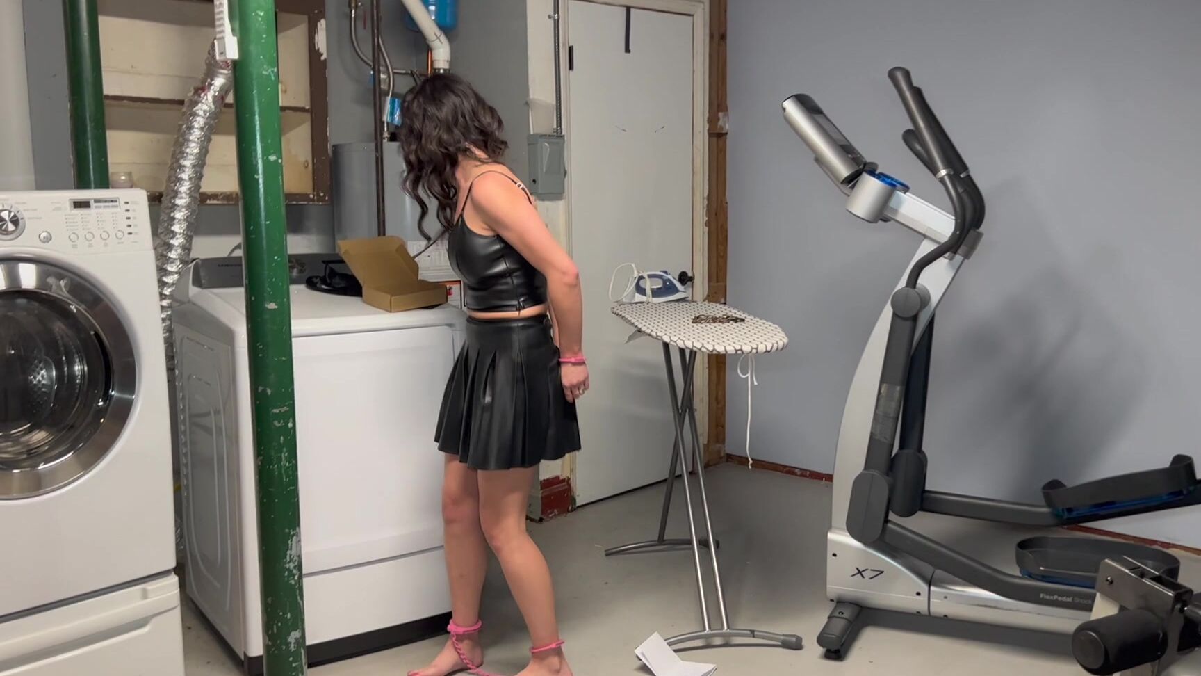 Tied Tales - Self Bondage Kit (large version) Clips4Sale