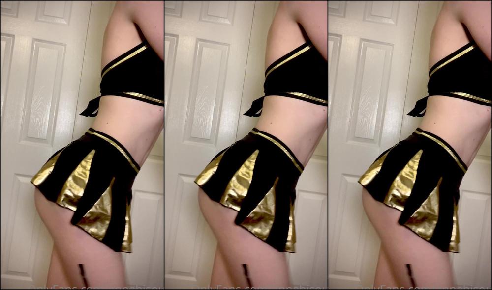 Annabisoux 2004513384 01 08 2021 You Re Such A Hot Football Player I Ve Been Cheering At Your Games Hoping You D Notice Me