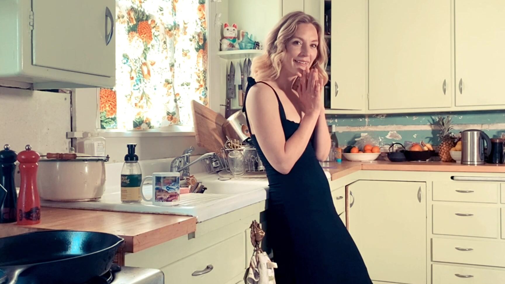 Mona Wales Fucking Your Friends Hot Mom