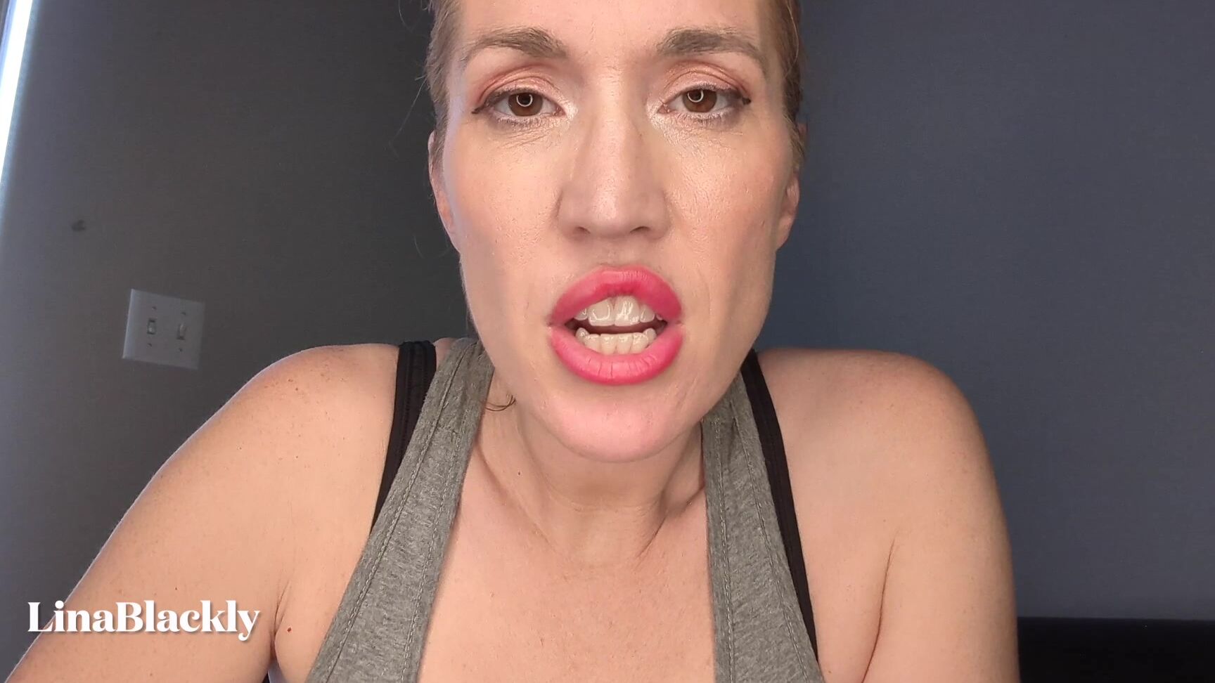 "LinaBlackly" asmr, imposedkissing, mesmerize, mommyroleplay, obedience Mesmerize by New Mommy manyvids