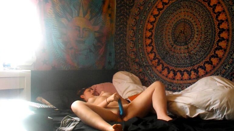 Amateur, Barely Legal, Financial Domination, Masturbation, Voyeur andra mfc alone time voyeur ManyVids