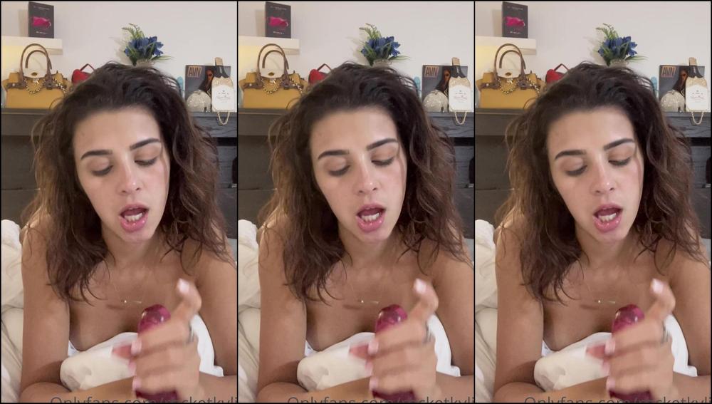 Rocketkylie Watch Me Stroke My Strap On And Then Get It Nice And Sloppy And Wet With My Mouth Baby