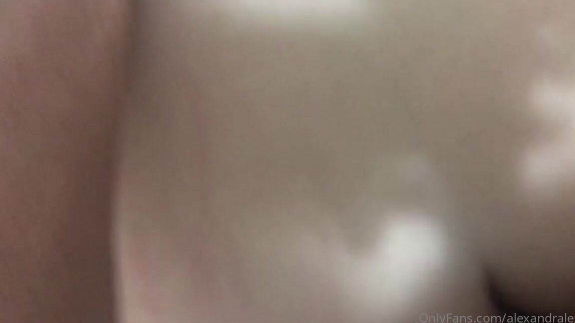 alexandralexilee-21-05-2021-2114826309-hey-all-so-this-full-videos-used-to-be-posted-maybe-i-didn-t-put-it-back-up-becaus