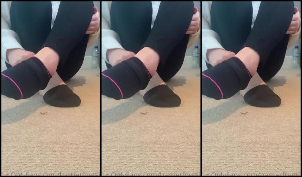 Harriet King Nicknamed Harrietfootsie Foot Fetish 02 11 2021 Onlyfans Video So I Made The Ultimate Sock Tease Video For A Fan Who Loves To Be Teased