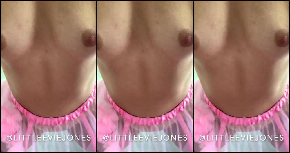 littleeviejones-03-05-2020-251555094-just-playing-around-in-this-cute-little-outfit-for-you...-4-00min-vid-