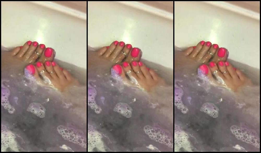 Footsiegalore Onlyfans Wet Bath Bomb Toes