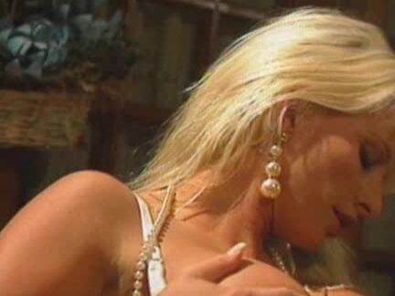 Straight, Anal, Big Tits, Blonde J.R. Carrington - Bottom Line SiteRip