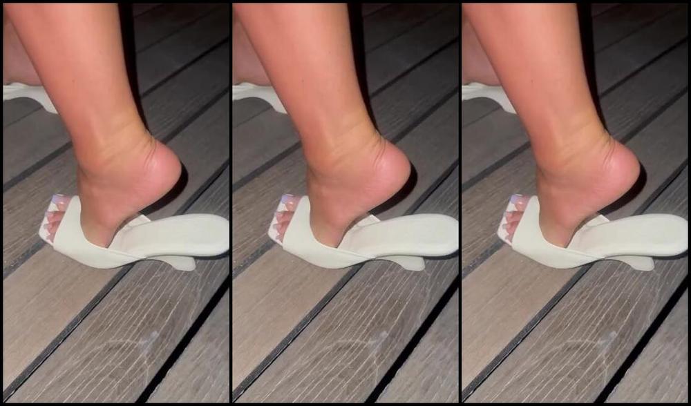 Worldsexiestfeet 06 07 2024 Onlyfans Video Behind The Scenes From Maldives Trip