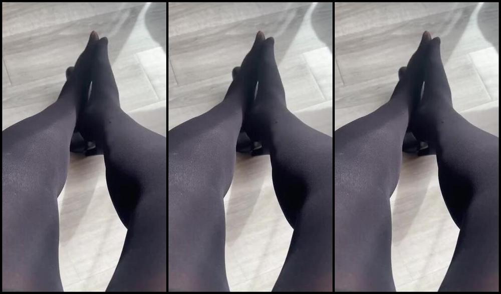 Worshipsolz Nicknamed Worshipsolz1 Onlyfans Flight Attendant Feet For You