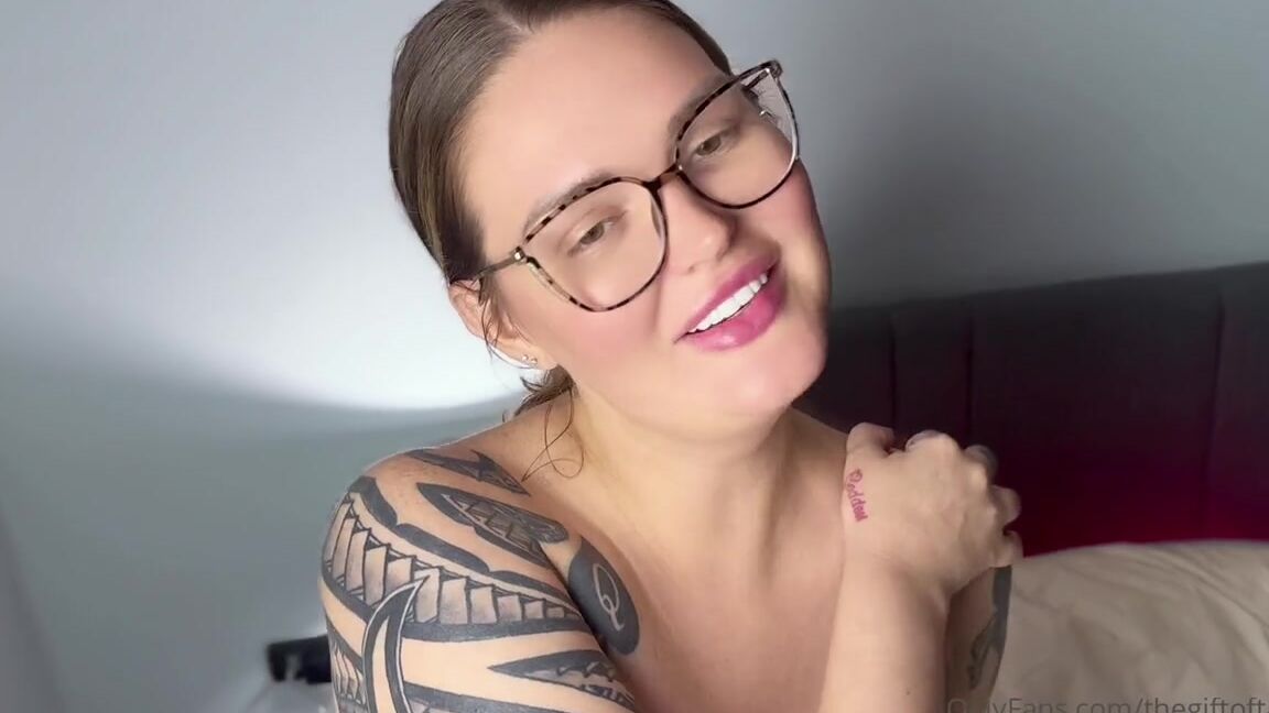 Qosgoddesstaylor Nicknamed Thegiftoftaylor 04 23 2024 Onlyfans Video New Tattoo
