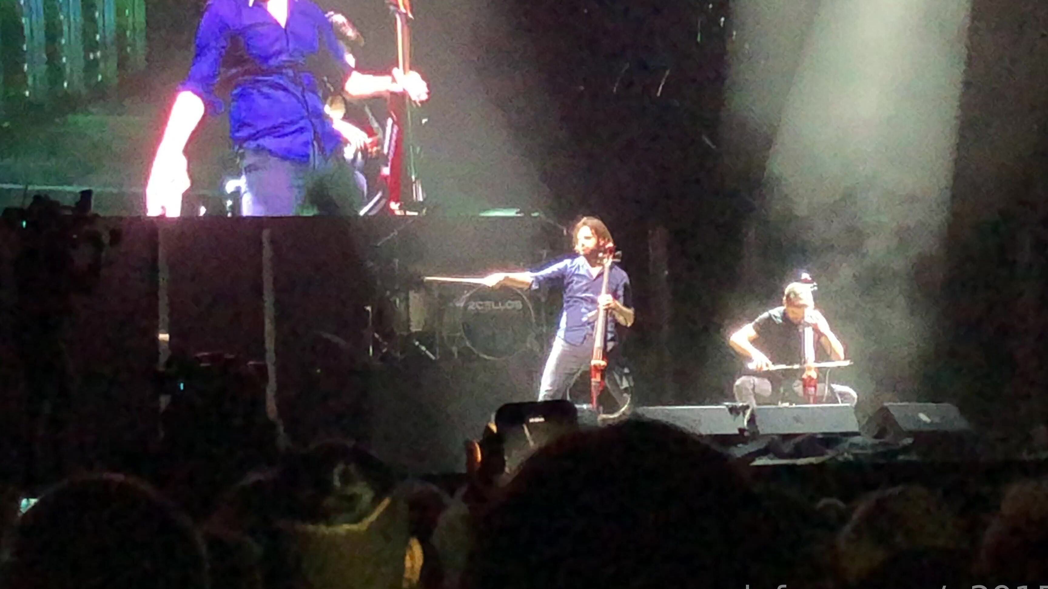 raeknightxxx-15-04-2019-28421275-went-to-see-2cellos-saturday-night-amazing-show