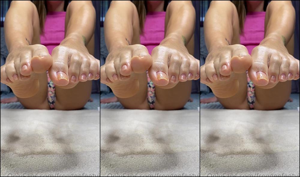 Froggeefeetvip Just Some Relaxing Natural Toes Video Enjoy In Beauty Of My Feet Without Polish