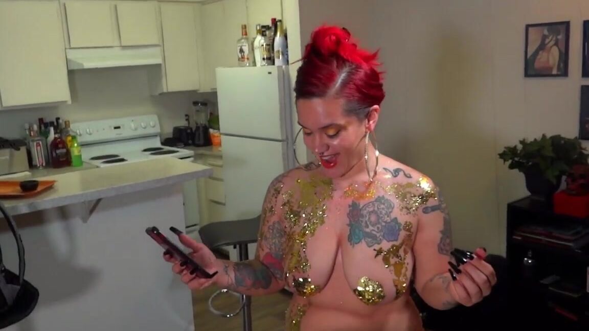 King Cure Tv Gold Photoshoot With Satana Red