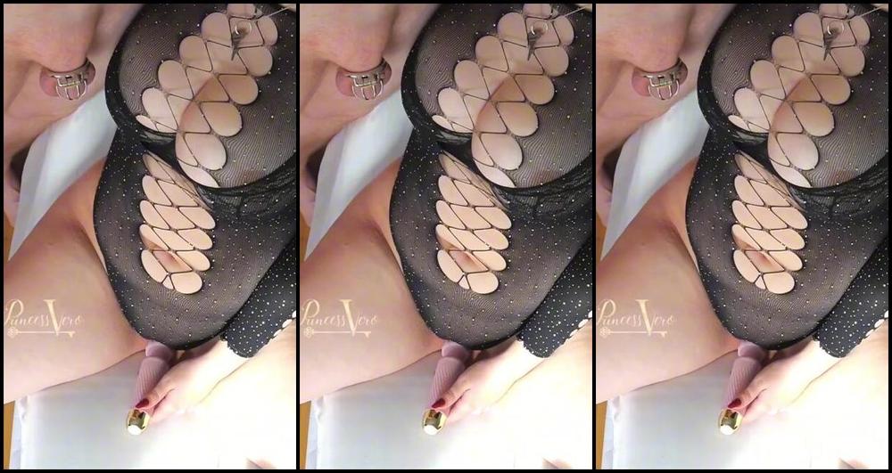 Urfemaledom Onlyfans Watch Me Using My Vibrator You Are Not Allowed To Touch Yourself