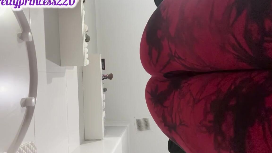 Prettyprincess220 03 05 2025 Onlyfans Video Leaked Prettyprincess220 38210