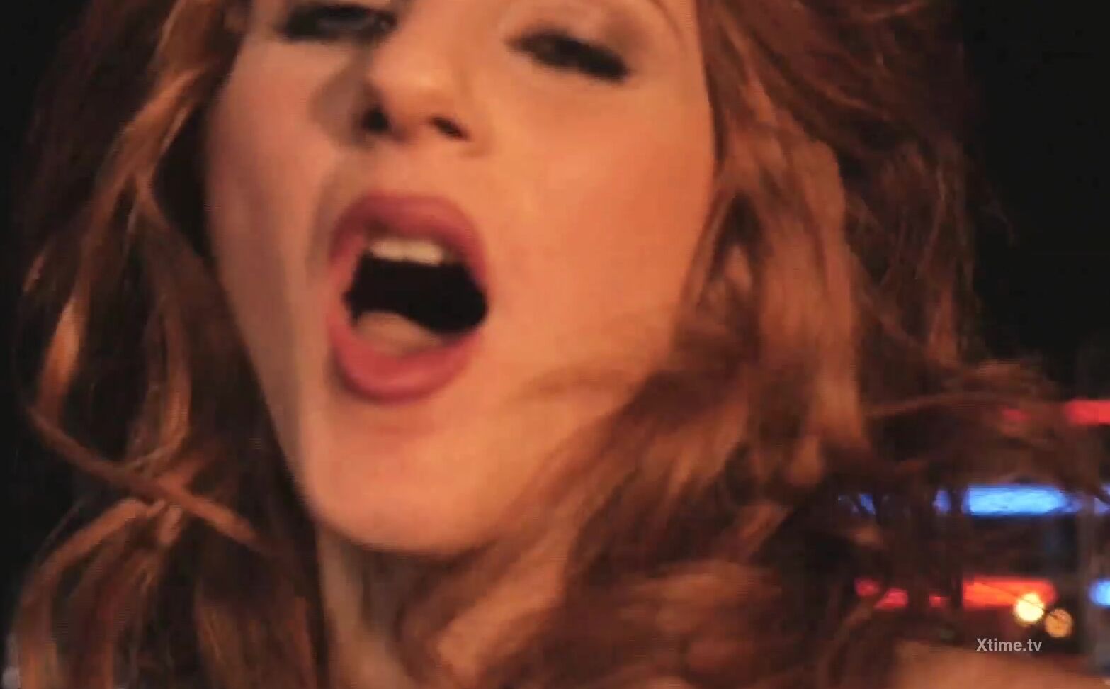 XTime GST 20160214 ID889DW Sara Schircchi La cameriera dello strip club XTime