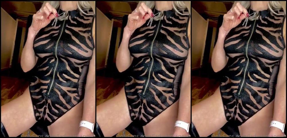 Ladydarkangeluk Onlyfans Morning Tease For You Locked Boys