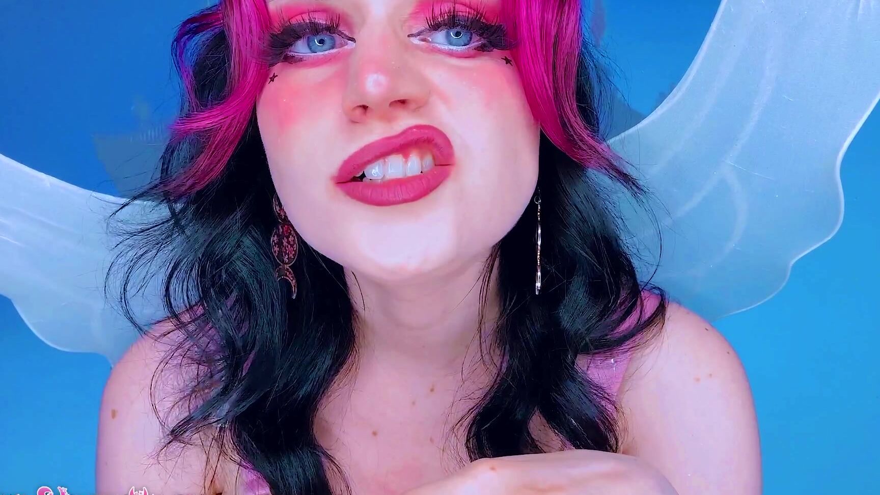 "Starry Yume" chewing, eating, ignore, mouth fetish, religious, sfw Patiently Waiting on Judgement manyvids
