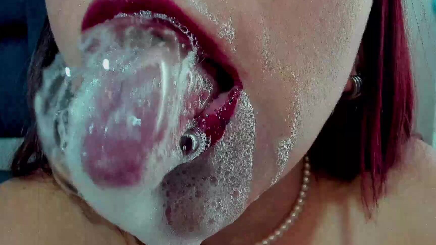 "Coconutsex" dildosucking, facefetish, gags, sloppy, spitfetish Saliva Sensation Fiendess Fiendess for Saliva Sensations manyvids