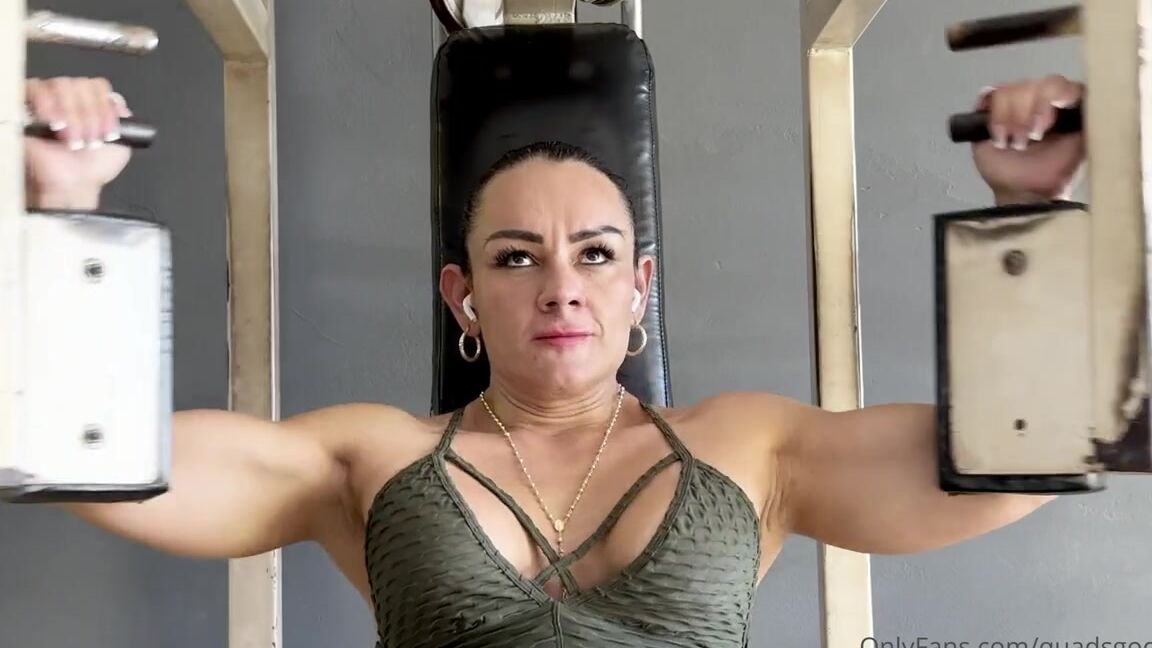 Quadsgoddess Nicknamed Quadsgoddess 08 27 2023 Onlyfans Видео Моя Хардкорная Тренировка 3