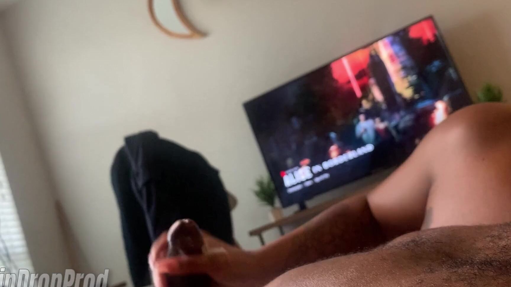 Dripdrop Faye Noir Sensually Strokes Out Loads Ruins You While She Sucks On Your Nipples