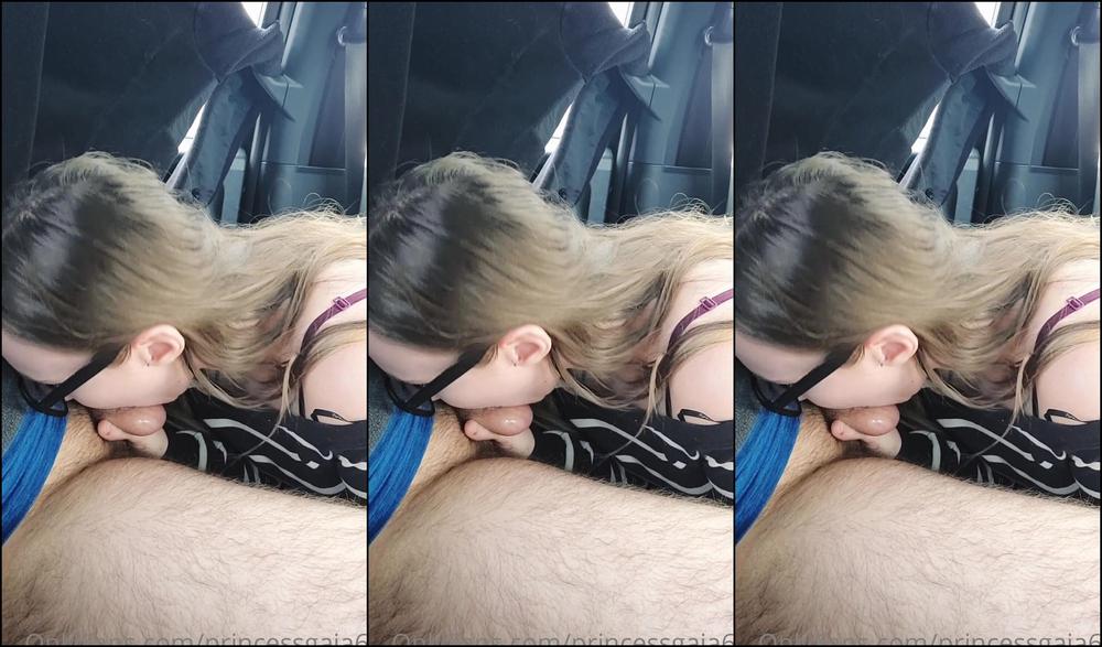 Princessgaia Had To Break Up The Christmas Sh