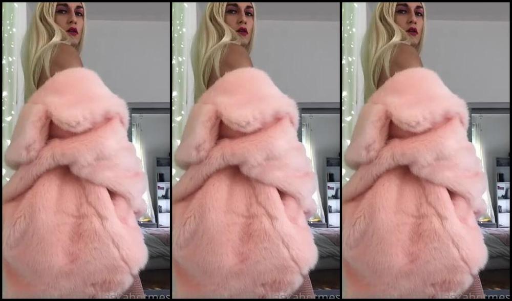 Goddess Alaska Nicknamed Alaskahotmess Onlyfans Surprise Surprise Imagine You See This Girl Outside The Bar Wearing Her Pink Oversized Fur Coat