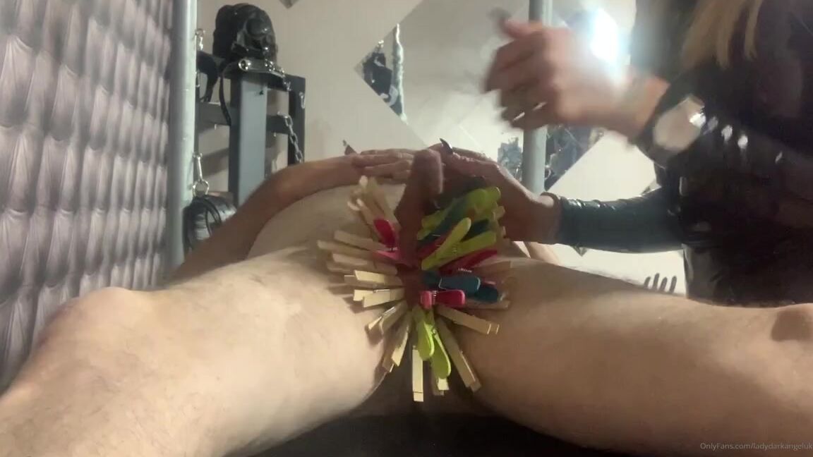 Ladydarkangeluk Onlyfans Pegs So Easy Fun And Can Be Quite Evil