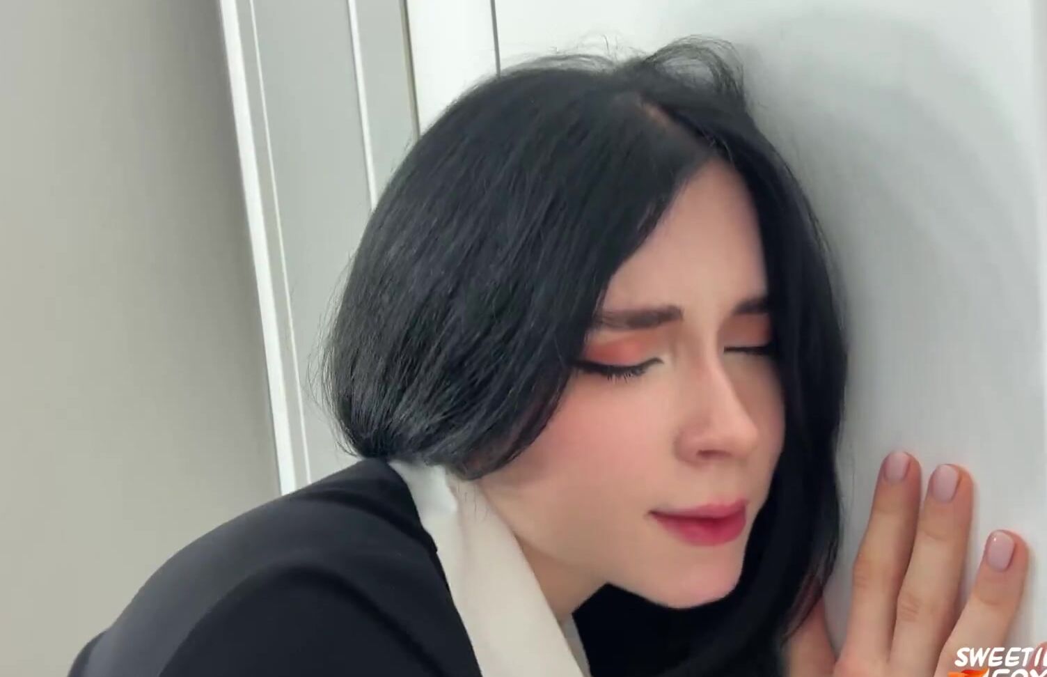 "Sweetie Fox" Pov, Rough Fucking, Big Boobs, Brunette, Big Tits, Riding, Cowgirl, Doggystyle, Big Ass, Oral Creampie, Cumshot, Cum In Mouth, Role Play, Doggy, Suggest Sweetie Fox The Guy Pretended To Be A Producer And The Cutie For Sex Cum Three Time