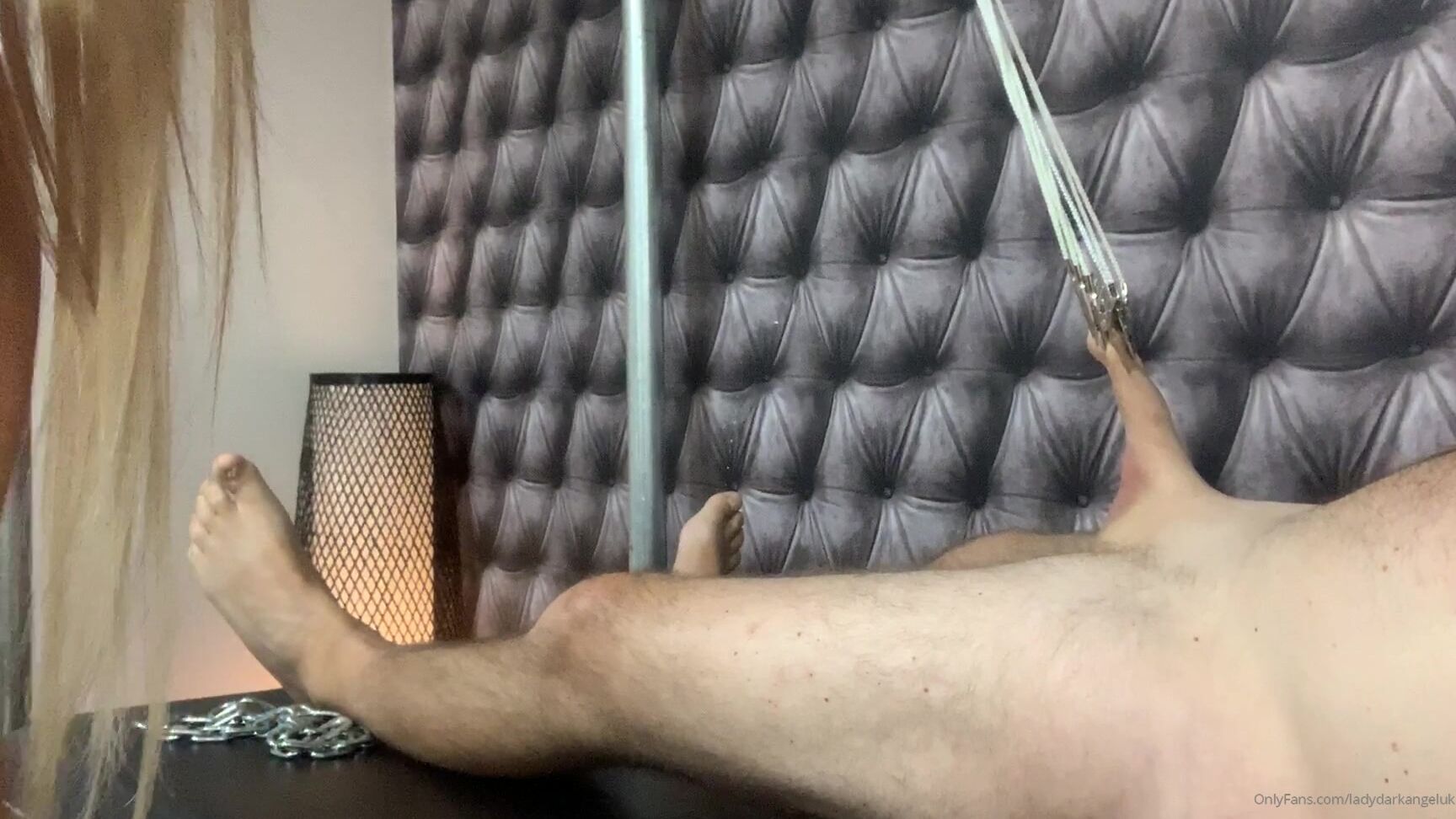 Lady Dark Angel Cock Clipped Up And Stretched Then It Felt My Cane