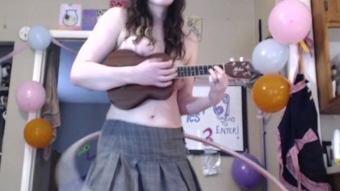 Balloons,Balloons B2P,Blowjob,Hula Hoop tigger rosey balloon poppinhoopinbjukulele ManyVids