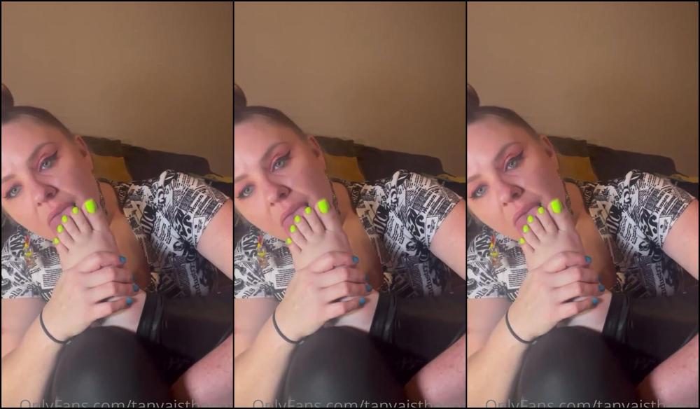 Tanyaisthegoat This Was A Custom I Did For Someone If You Would Like A Custom Email Me At Tanyasfeetcus