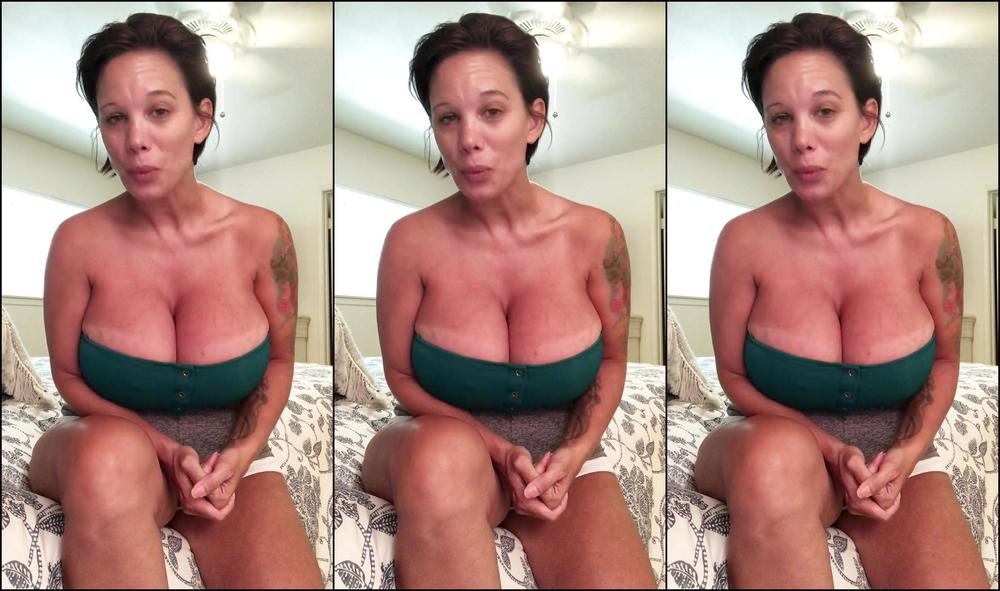 Thebrittanyxoxo Sorry For The Dark Under Eyes Lack Of Sleep Will Do That To Ya Lol A Video Update For Ev