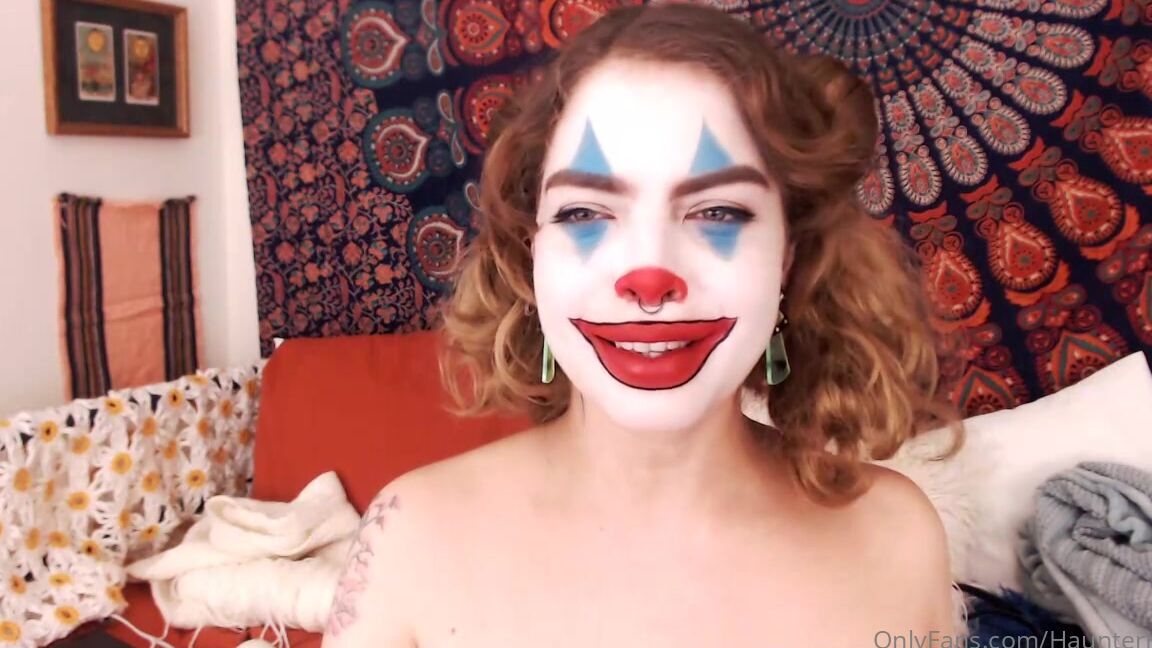 Haunterhexx Soooooo The Show I Watched In Dahlia S Room The Other Night Reminded Me Of The Time I Got