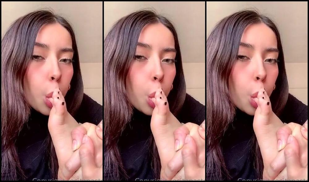 Rositapastel Nicknamed Rositapastel Onlyfans Do You Enjoy This As Much As Ys