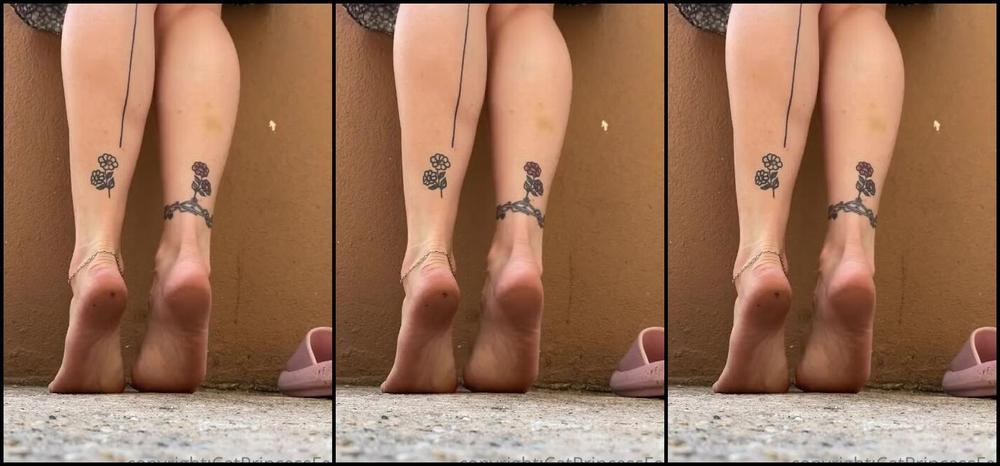 Catprincessfeet Onlyfans Get Under My Soft Soles 2