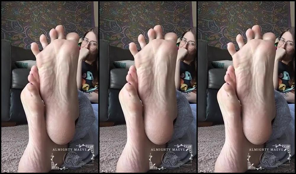 Almighty Maeve Nicknamed Almightymaeve 01 16 2025 Onlyfans Video Fan Requested And I Delivered Crossed Soles