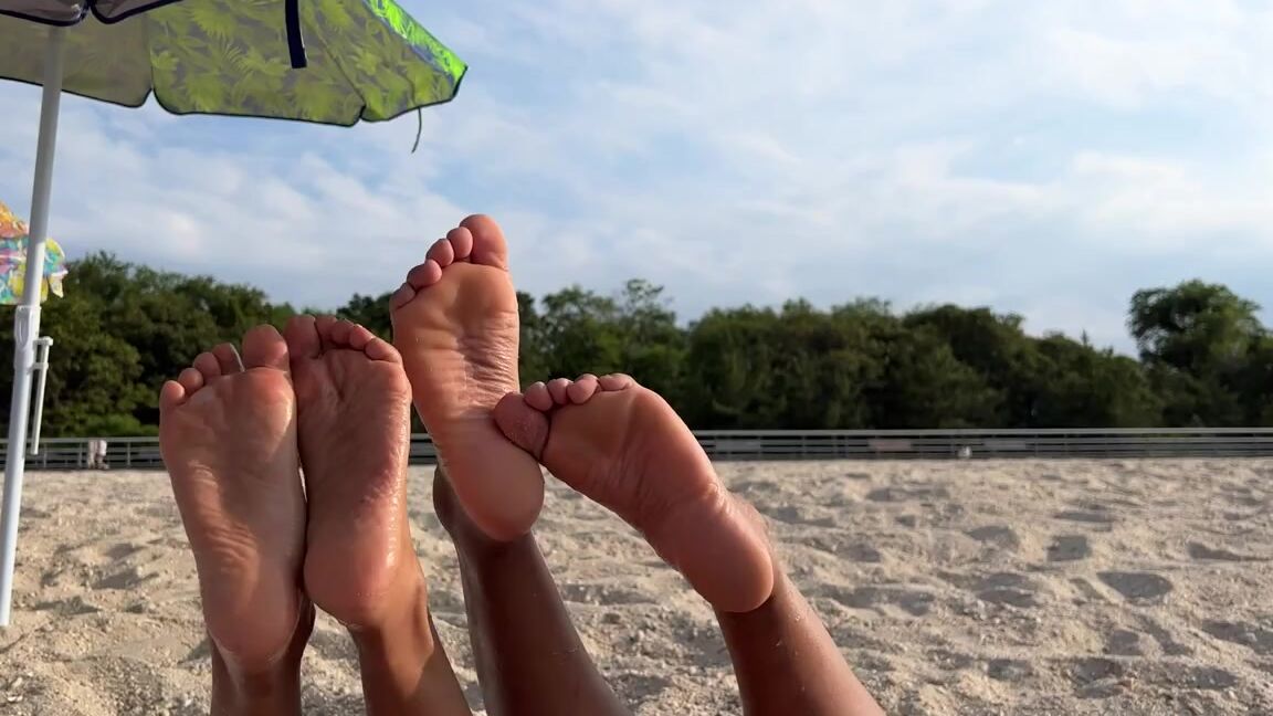 Alexia Ramsey Onlyfans Beach Foot Worship Part 1 Uncut And In Public There Were People Adults Around And They Did Catc