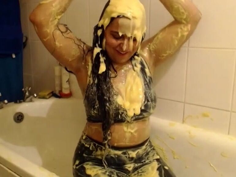 Sonya Lee Custard Bath